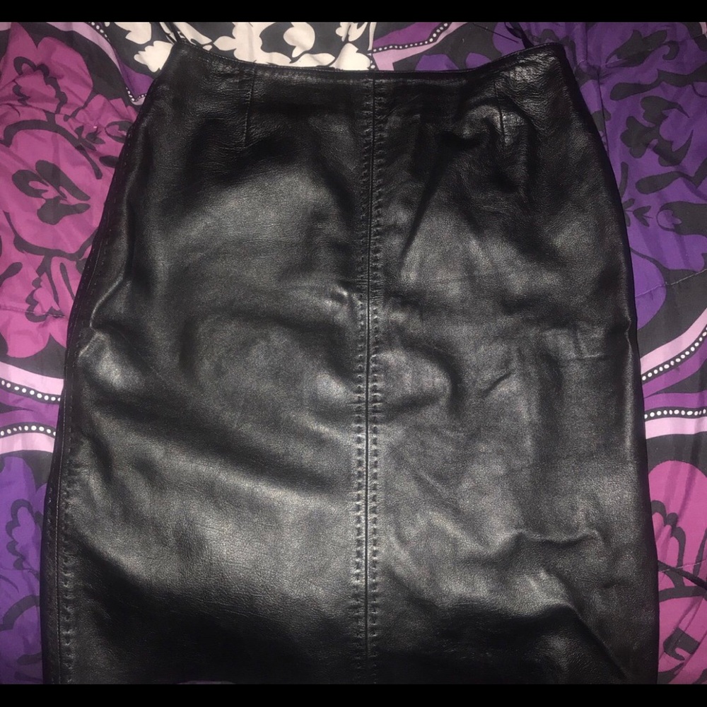 casual corner pencil skirt